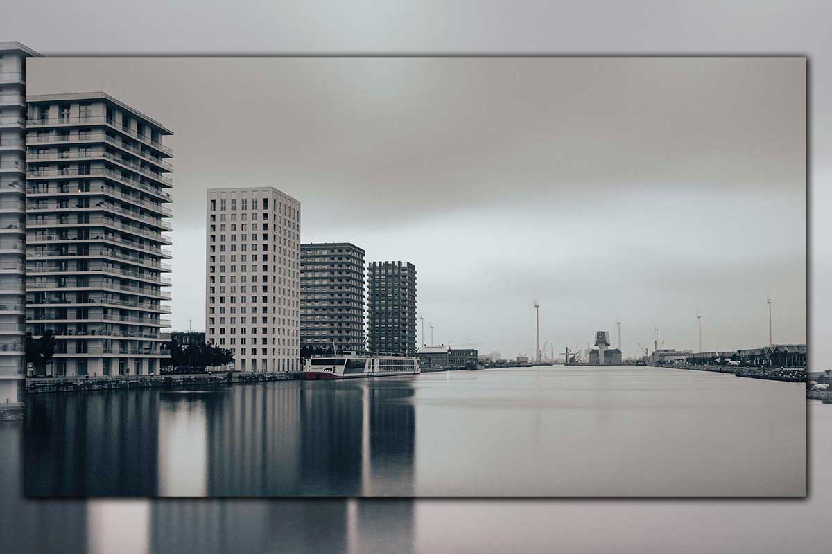 Stedelijk minimalisme bij Kattendijkdok & Havenhuis | Monochroom