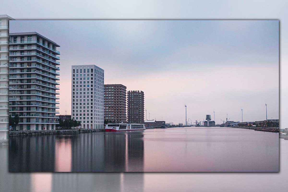 Stedelijk minimalisme bij Kattendijkdok & Havenhuis | Panorama