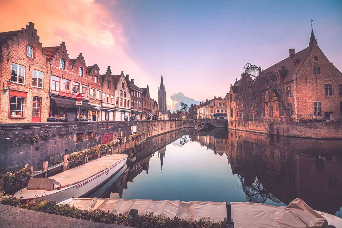 Zonsondergang Rozenhoedkaai: het beroemdste plekje van Brugge