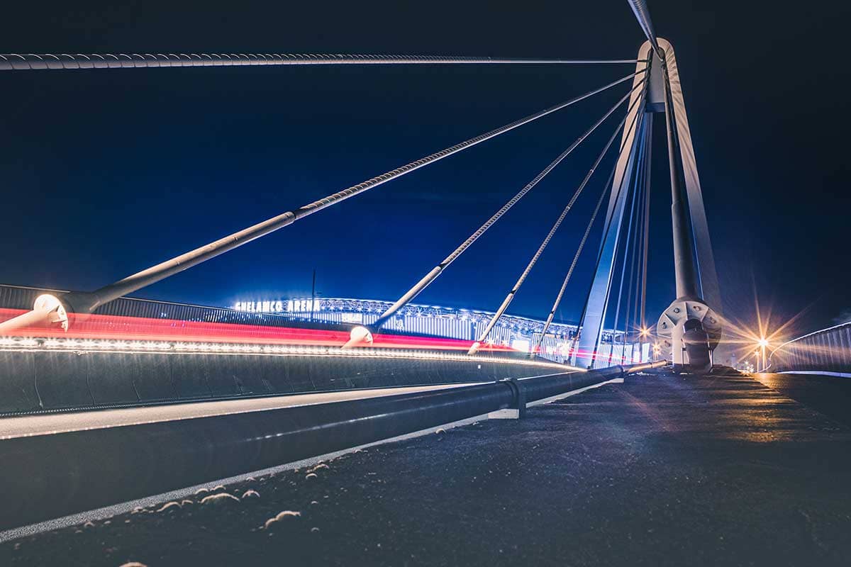 Long exposureshot op de Ottergembrug aan de Ghelamco arena in Gent