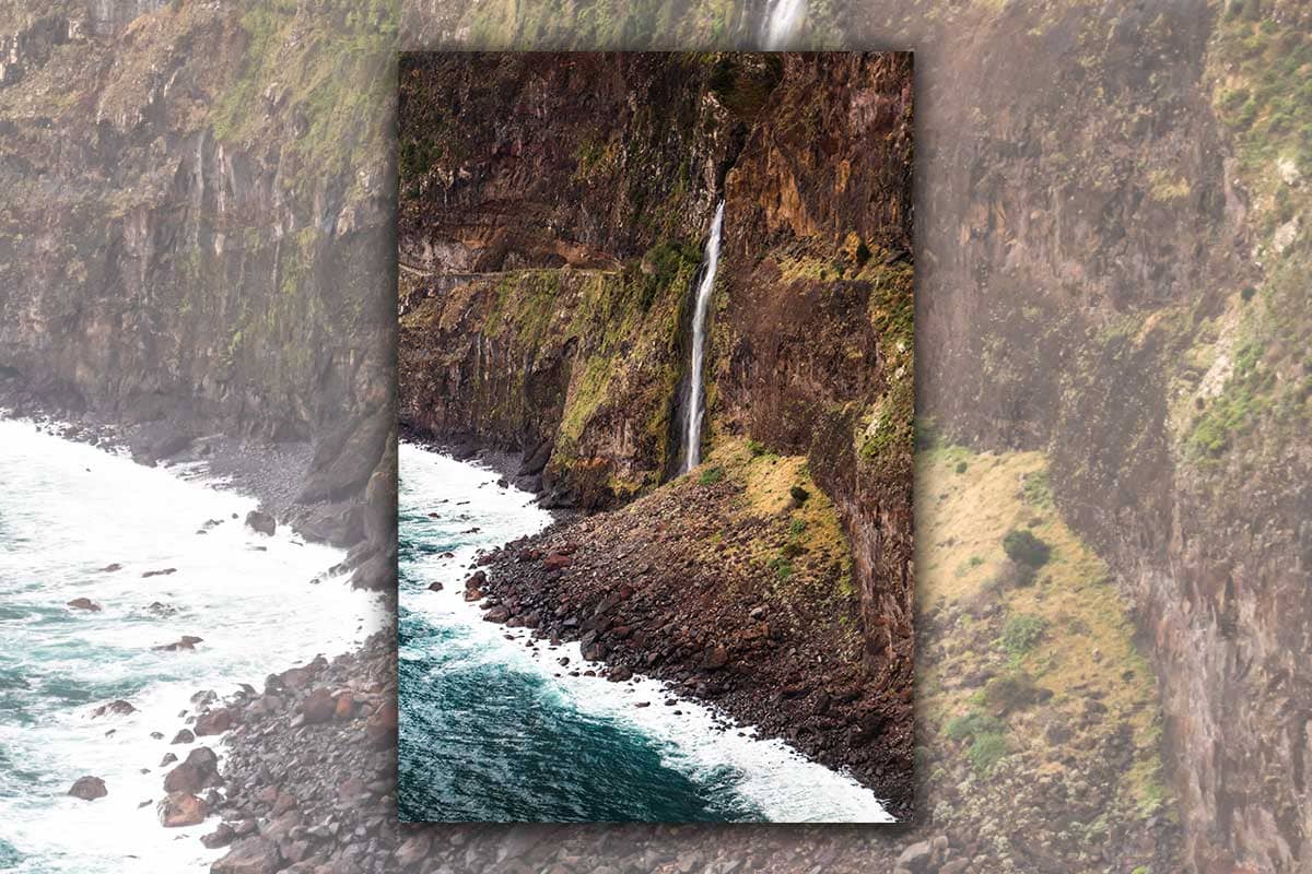 Waterval aan de kust van Seixal | Madeira | Landschap